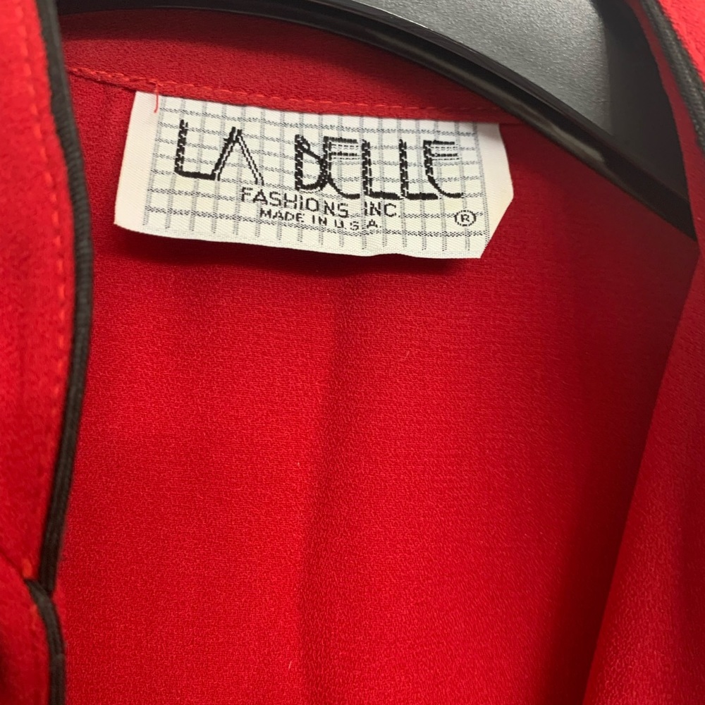 La Belle Red Midi Dress with Black Accents - Picture 3 of 4
